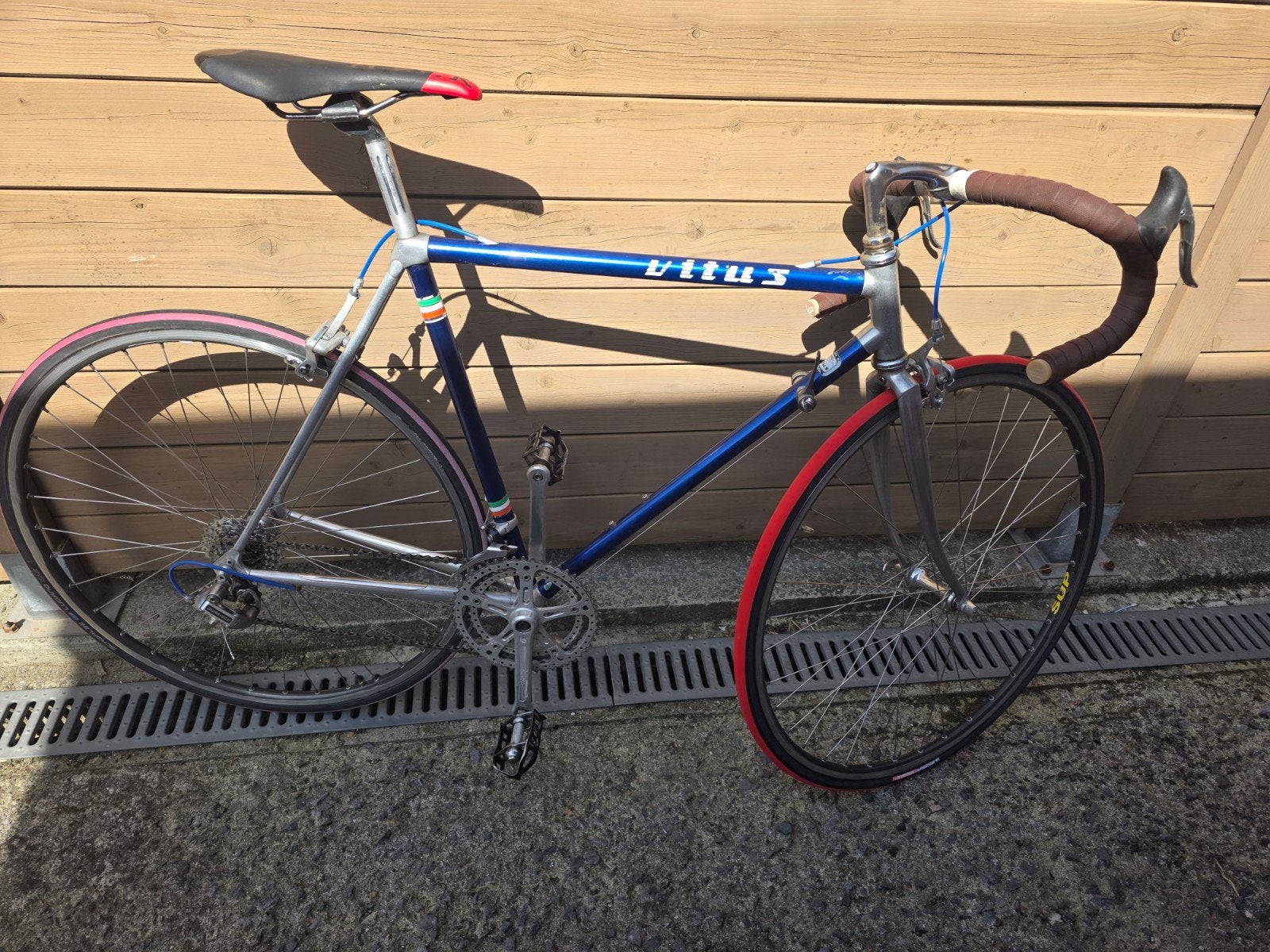 vitus 979 schuurvonst, Enlèvement