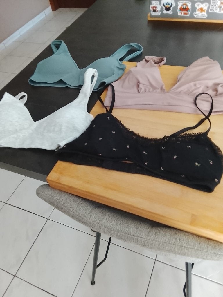 Eerste bh's maat xs - s, Kinderen en Baby's, Ophalen