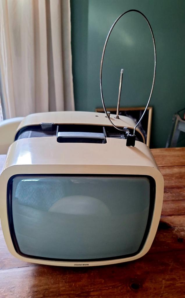 Vintage Space Age Tv Minerva 70's💥Prijs 50 euro, Ophalen