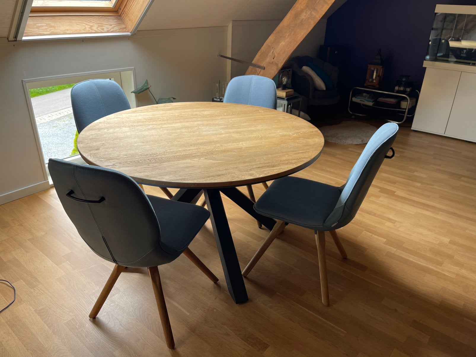 Chaise xooon et canapé xooon bleu, Huis en Inrichting, Tafels | Eettafels, Ophalen, Zo goed als nieuw, Eikenhout