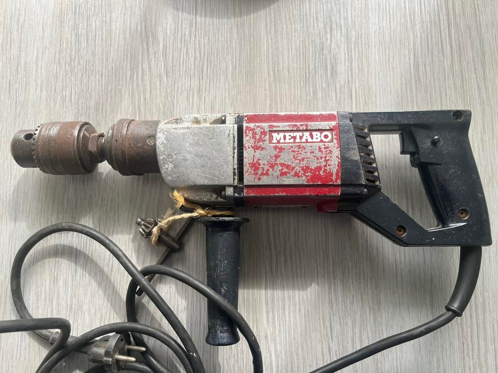 Foreuse a percussion Metabo, Bricolage & Construction, 400 à 600 watts, Mécanisme de percussion, Enlèvement, Utilisé
