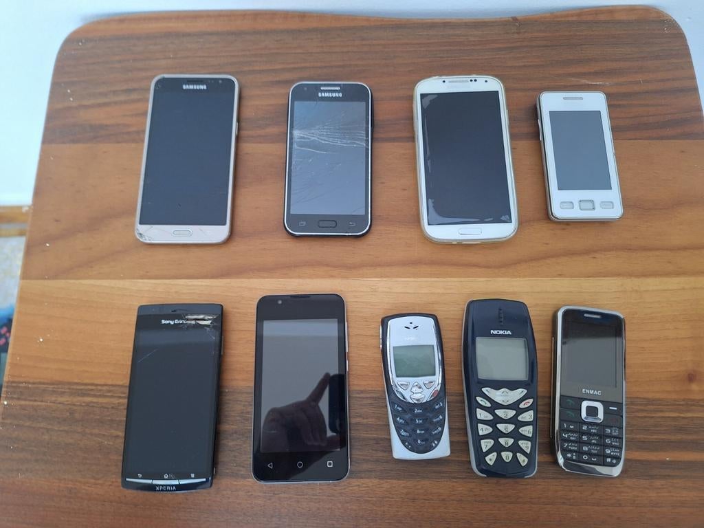 Lots 9 téléphone, Enlèvement ou Envoi, Ne fonctionne pas, Sans abonnement