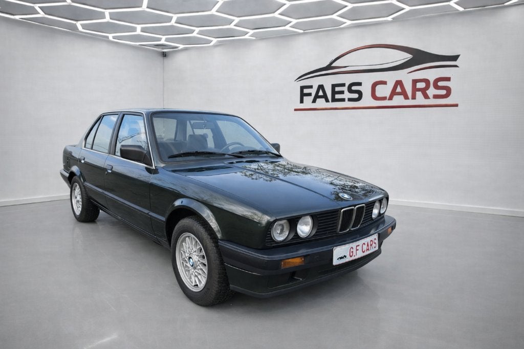 Bmw 320 4 deurs automaat, 4 portes, Entreprise, Automatique, Tissu