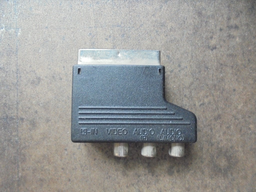 Scart Adapter (zie foto's), Enlèvement ou Envoi, Utilisé, Moins de 2 mètres, Câble péritel