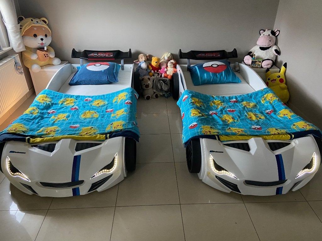 2 x Kinder bed race auto wit met verlichting, 85 tot 100 cm, Gebruikt, 180 cm of meer, Ophalen