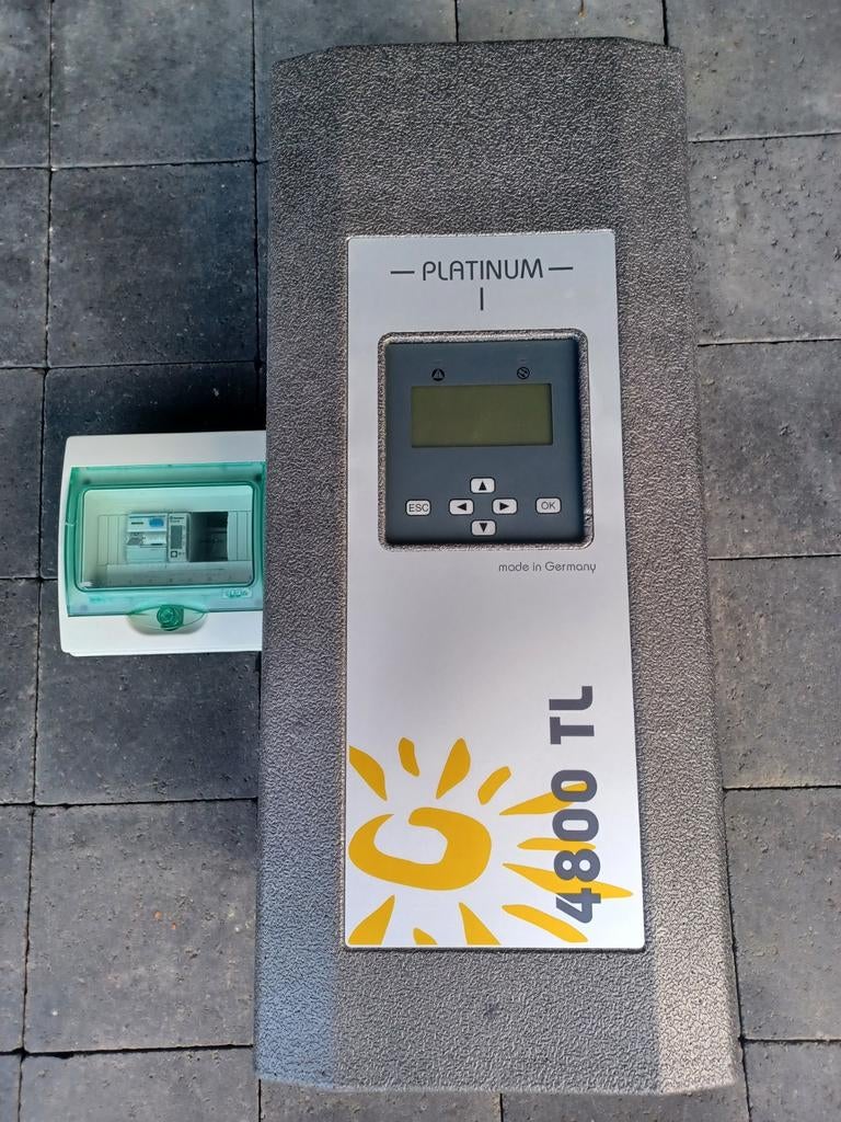 Onduleur avec compteur et différentiel, voir info, Enlèvement