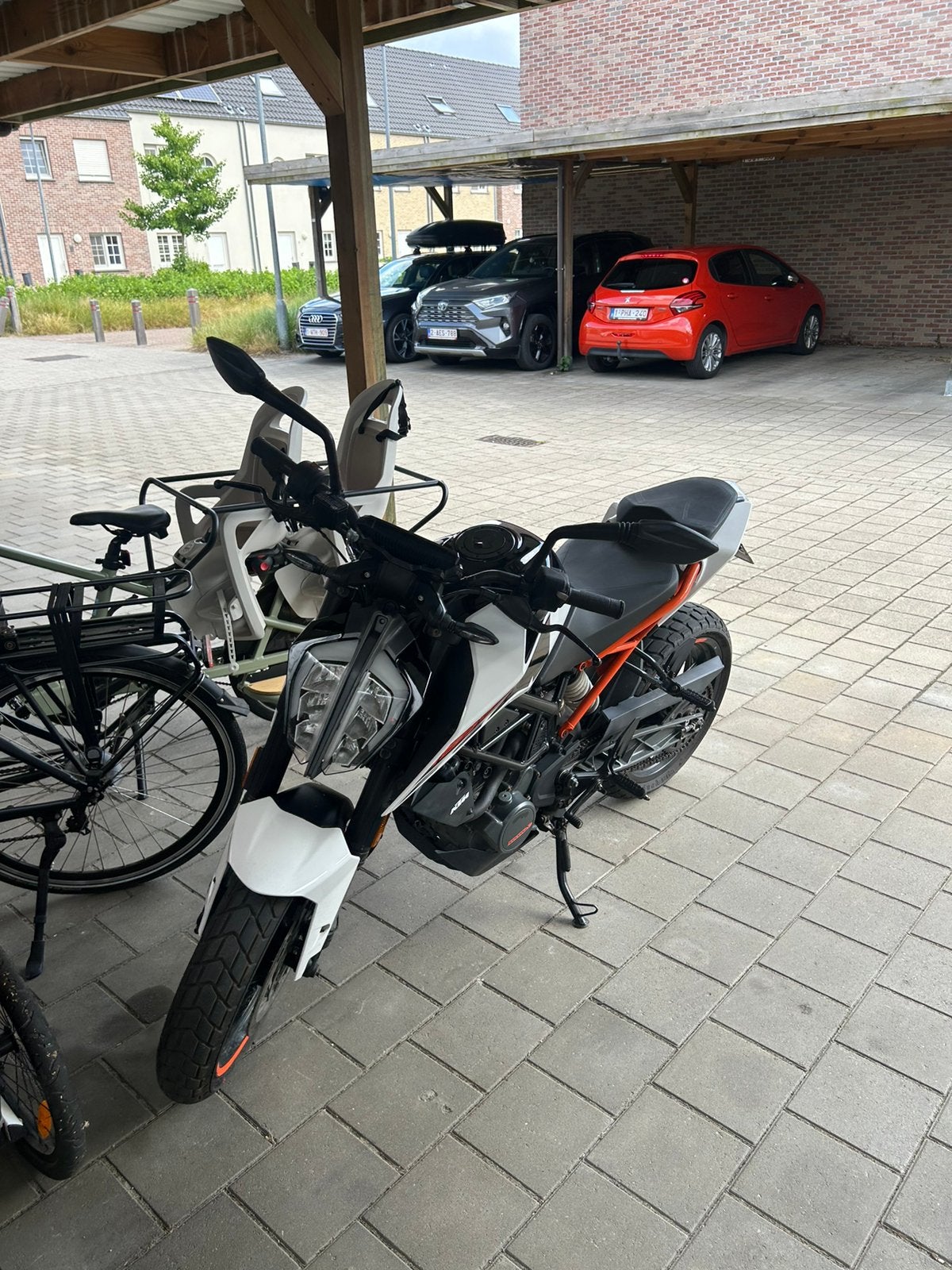 Ktm duke 125, Motoren, Motoren | KTM, Particulier, 11 kW of minder, 1 cilinder, Naked bike
