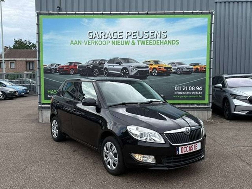 Skoda Fabia 1.2i Ambition €57 x 30, Autos, Skoda, Euro 5, Achat, Entreprise, Boîte manuelle