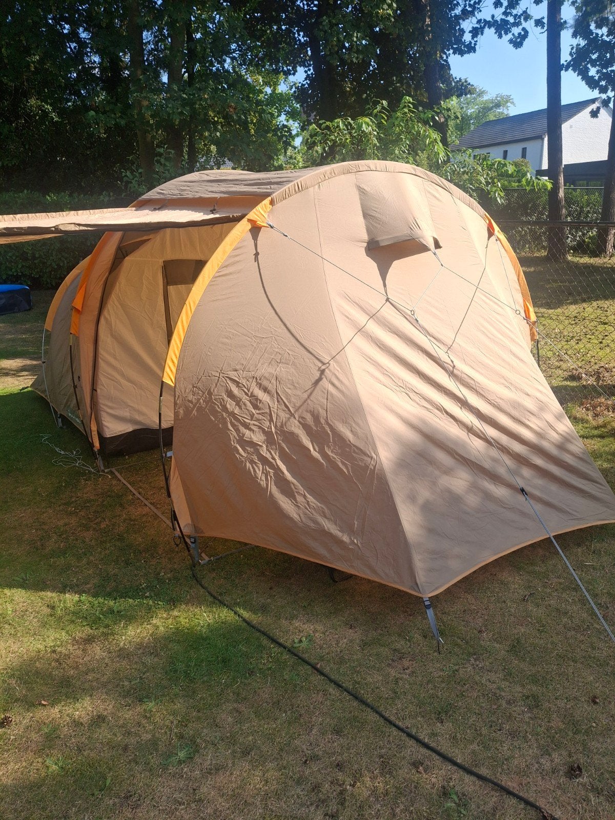 4 Persoons tent met voortent en en luifel, Ophalen of Verzenden, Gebruikt, Tot en met 4