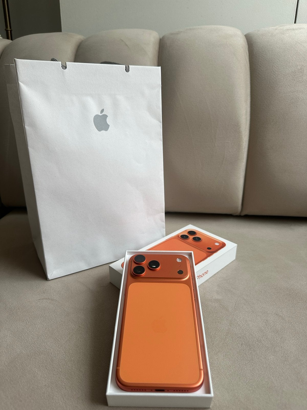 iPhone 17 Pro Max Orange Cosmic 256 GB, Télécoms, Téléphonie mobile | Apple iPhone, Enlèvement, Comme neuf, 256 GB
