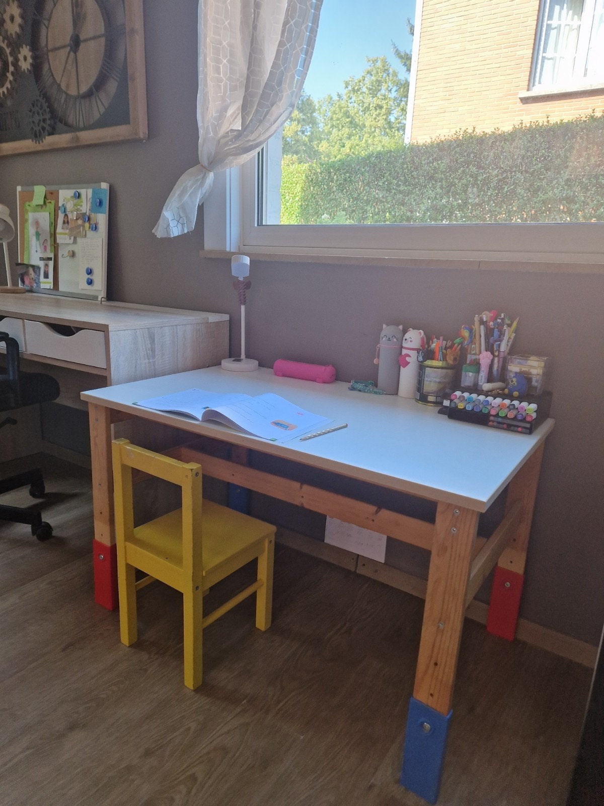Très jolie bureau enfant, Bureau enfant