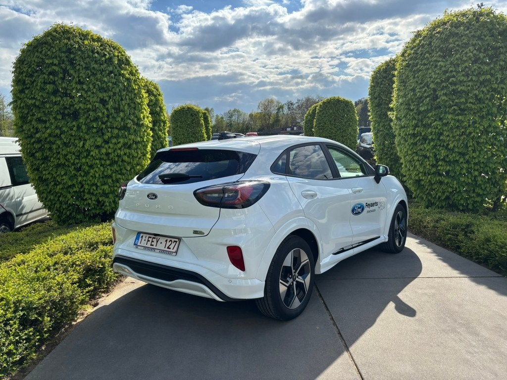 Ford Puma 43,6 kWh Gen-E / DEMOWAGEN (bj 2025, automaat), Stof, Euro 6, Parkeersensor, 167 pk