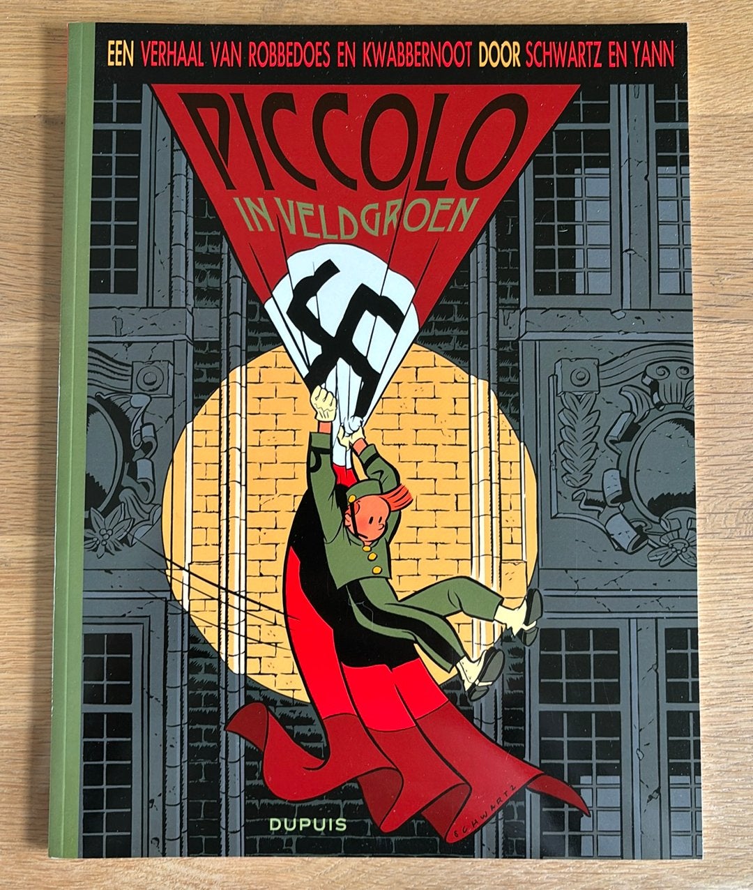 Robbedoes en kwabbernoot: piccolo in veldgroen, Boeken, Stripverhalen, Ophalen of Verzenden, Nieuw