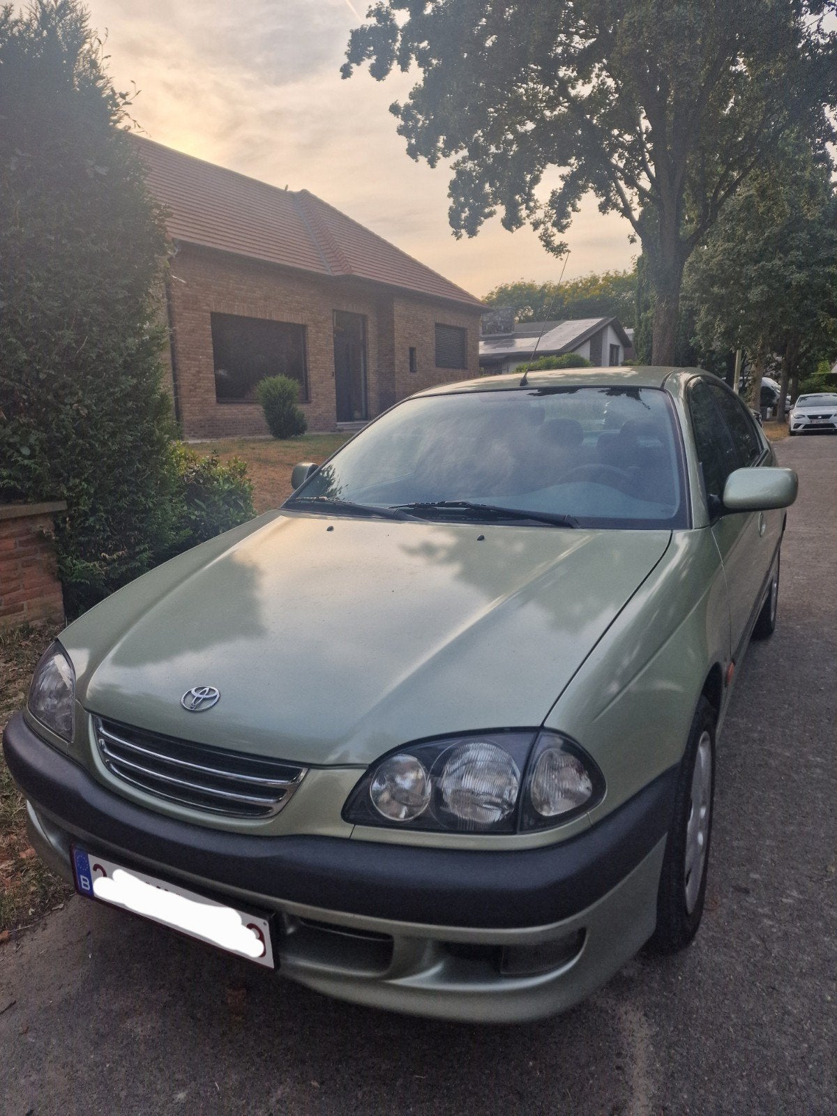 Toyota Avensis 1.6i (1998), Autos, Toyota, Particulier, Avensis, Essence, 5 portes, Vert, Enlèvement