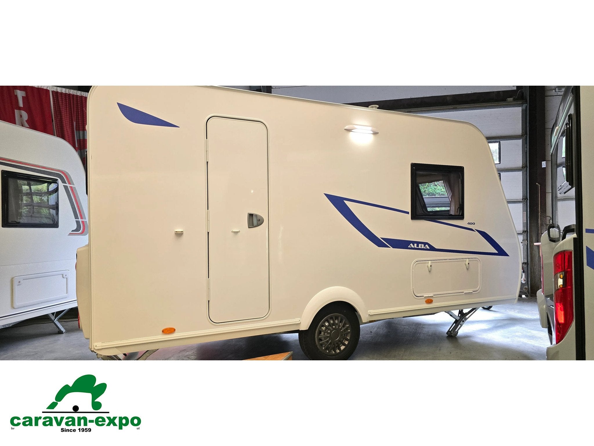 CARAVELAIR ALBA 400, Bedrijf, 750 - 1000 kg, 4 tot 5 meter, Caravelair