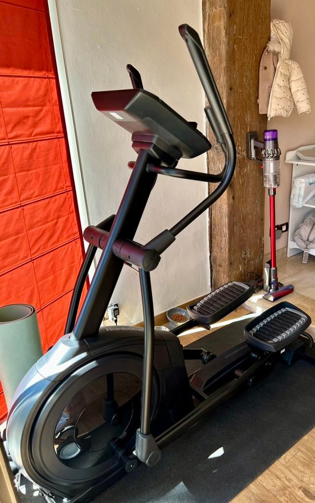 Crosstrainer NordicTrack AirGlide LE, Sport en Fitness, Fitnessapparatuur, Ophalen, Zo goed als nieuw, Crosstrainer