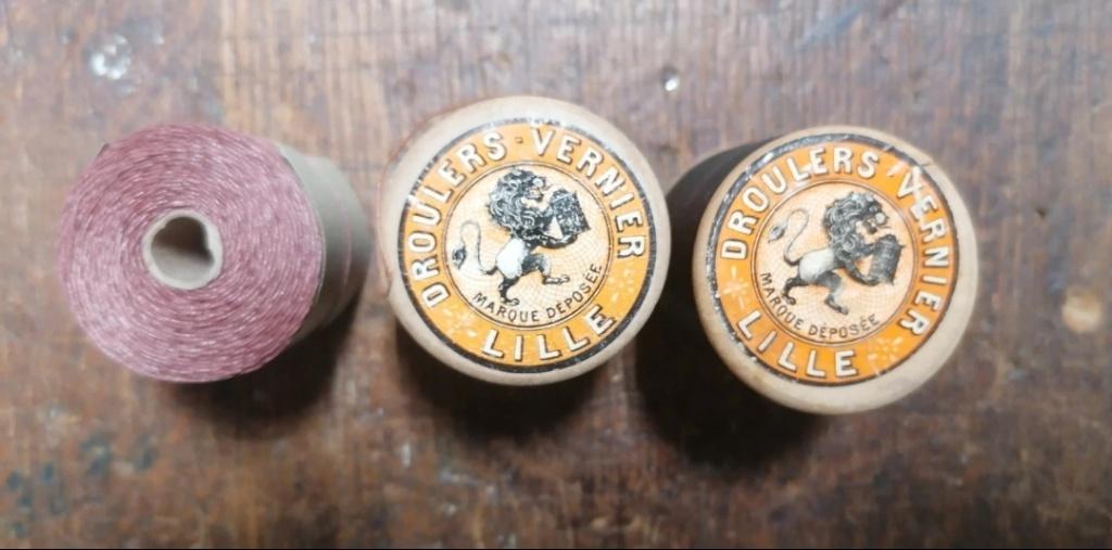3 spoelen militaire linnendraad uit de Eerste Wereldoorlog, Verzamelen, Militaria | Tweede Wereldoorlog, Verzenden, Overige soorten