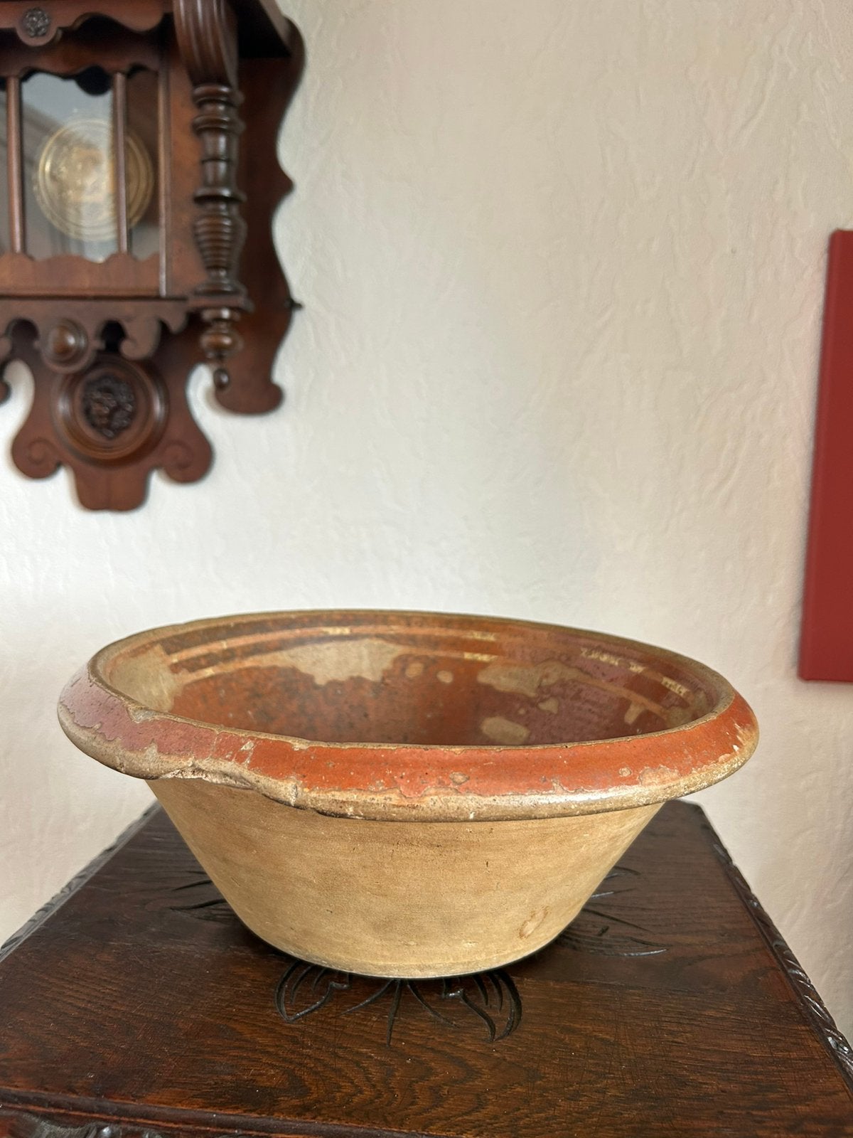Vlaamse terracotta schaal 19e eeuw, Ophalen