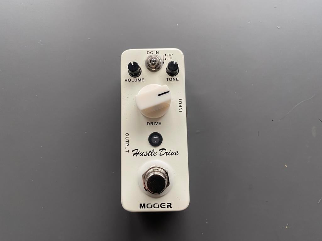 Mooer Hustle Drive, Muziek en Instrumenten, Ophalen, Zo goed als nieuw