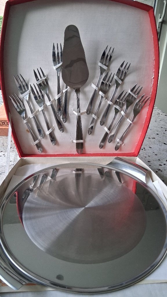 Taartschotel, Ophalen, Zo goed als nieuw