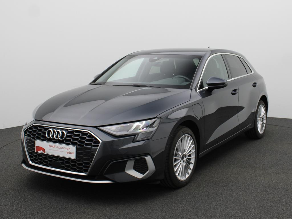 Audi A3 Sportback PHEV A3 Sportback PHEV 40 TFSI e Advanced, Auto's, Automaat, Lederen bekleding, Hybride Elektrisch/Benzine, https://public.car-pass.be/vhr/db53e6c0-f884-4070-959c-cf2f33076caa