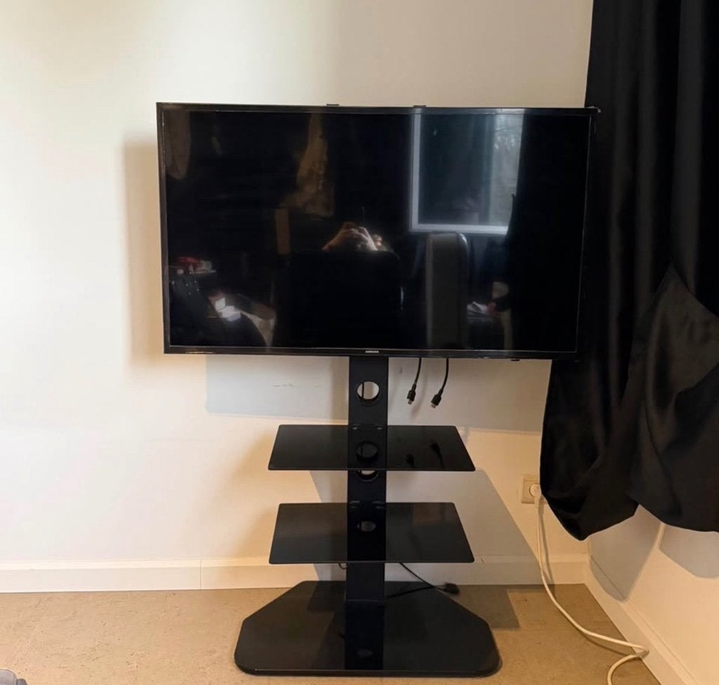 Samsung tv met glasmeubel, Audio, Tv en Foto, Ophalen, LED, 50 Hz, Zo goed als nieuw