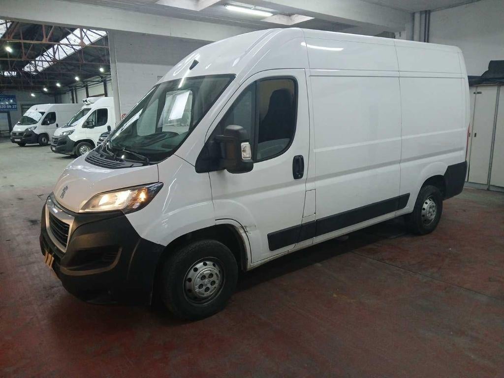 Peugeot Boxer 2.2L L2H2 2023 Garantie+Entretien-> mai2027, Autos, Camionnettes & Utilitaires, Particulier, Achat, Peugeot, Diesel