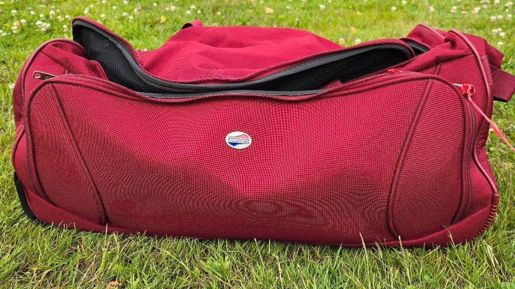 Sac de Sport Rouge avec Roues/Felrode Reiskoffer met Wielen, Enlèvement, Comme neuf, Adulte unisexe