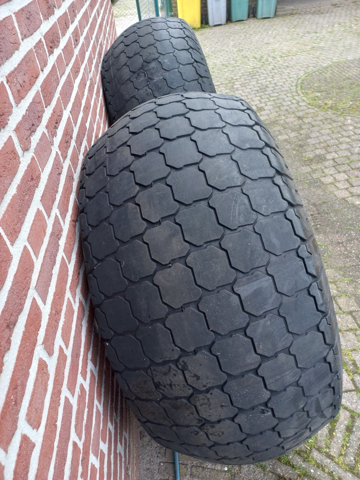 New holland boomer gazonbanden set, Articles professionnels, Enlèvement