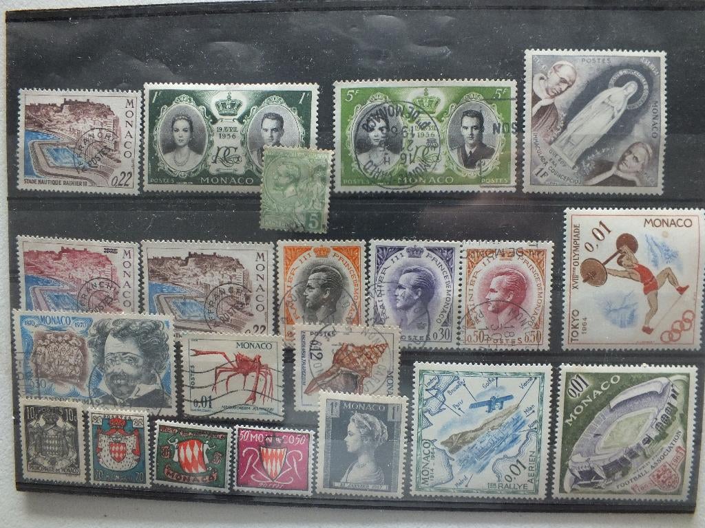 Monaco lotje gestempeld-, Postzegels en Munten, Ophalen of Verzenden, Monaco, Gestempeld