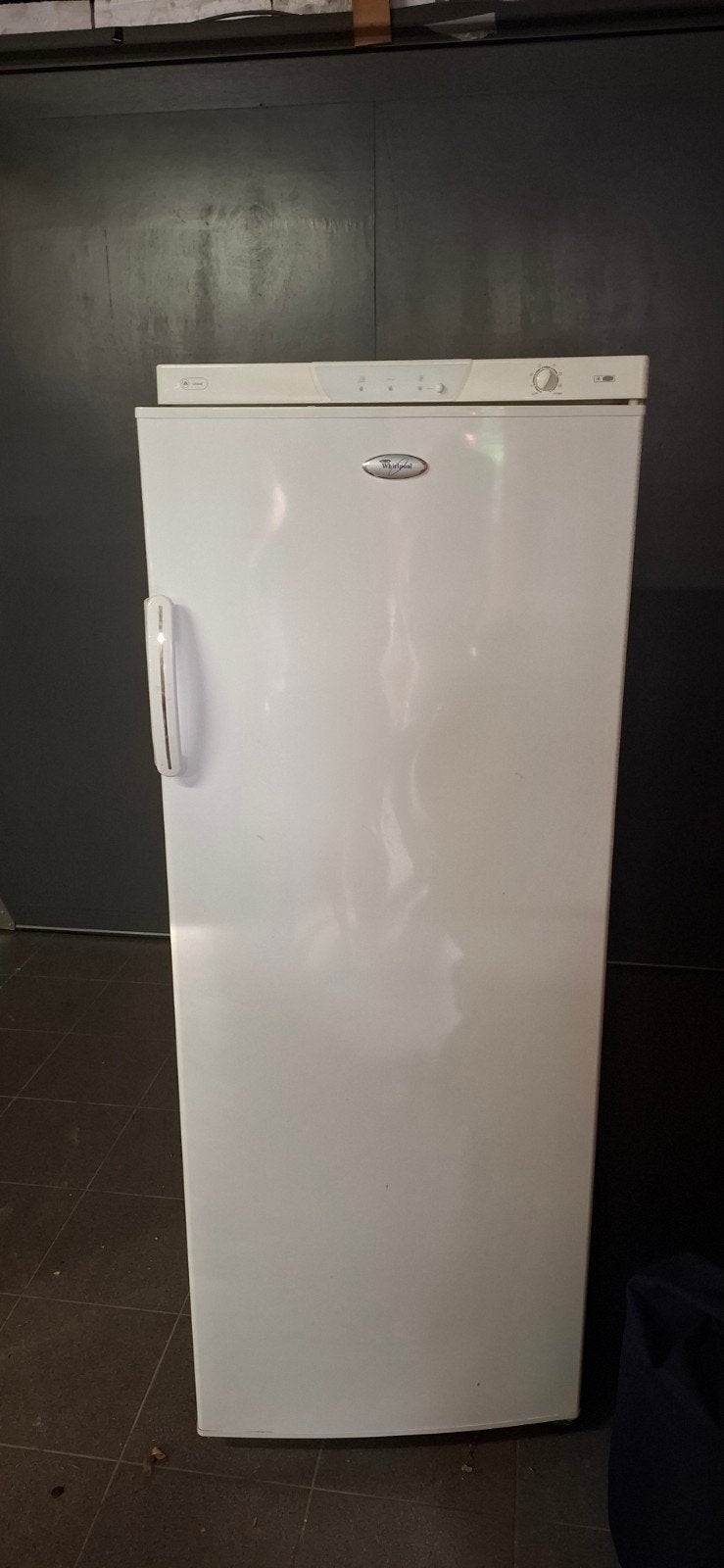 Diepvriezer klasse A Whirlpool, Ophalen