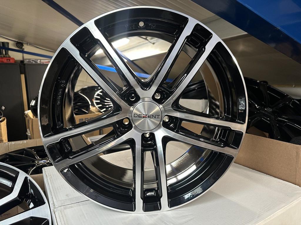 Nieuw 18inch VW Audi Seat BMW Skoda Dezent Style Velgen! 5x1, Auto-onderdelen, Banden en Velgen, -, -, Banden en Velgen, Nieuw