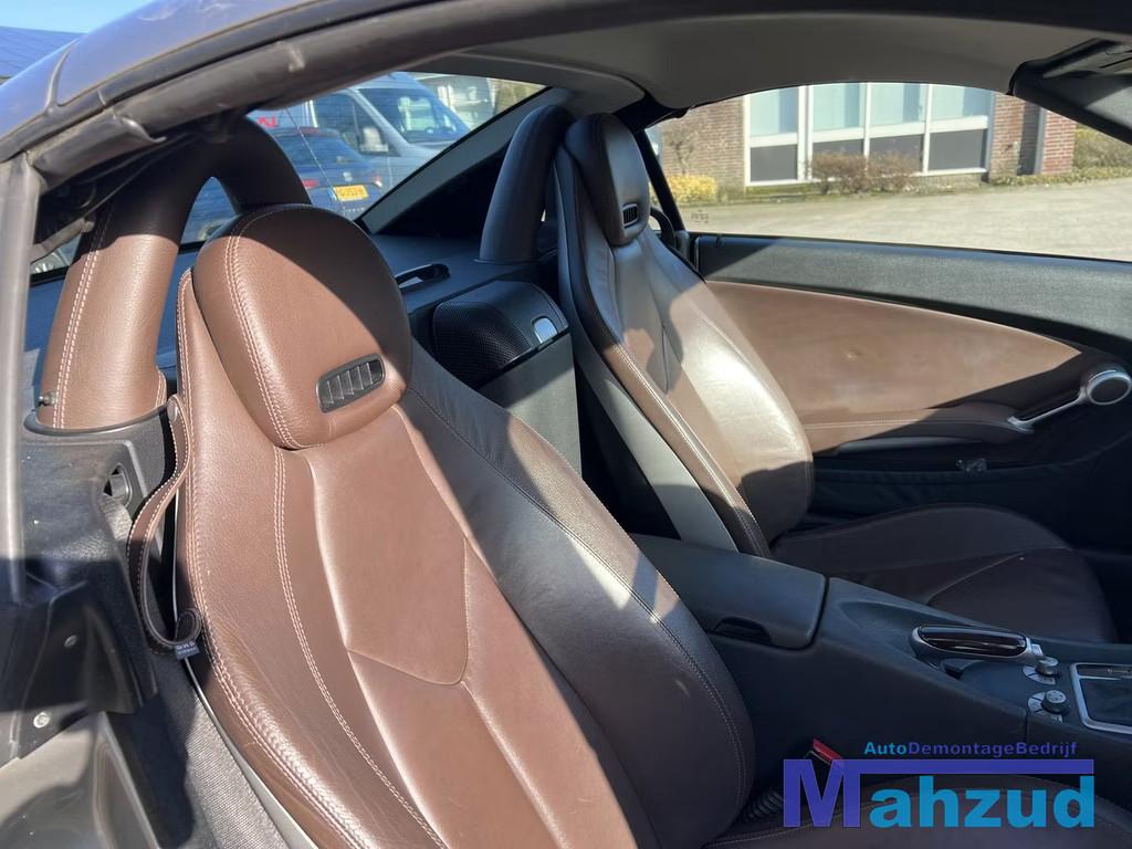 MERCEDES SLK R171 bruin interieur leer stoel 2005-2011, Gebruikt, Mercedes-Benz AG, Mercedes-Benz, Mercedesstrasse 120
70372  Stuttgart, DE