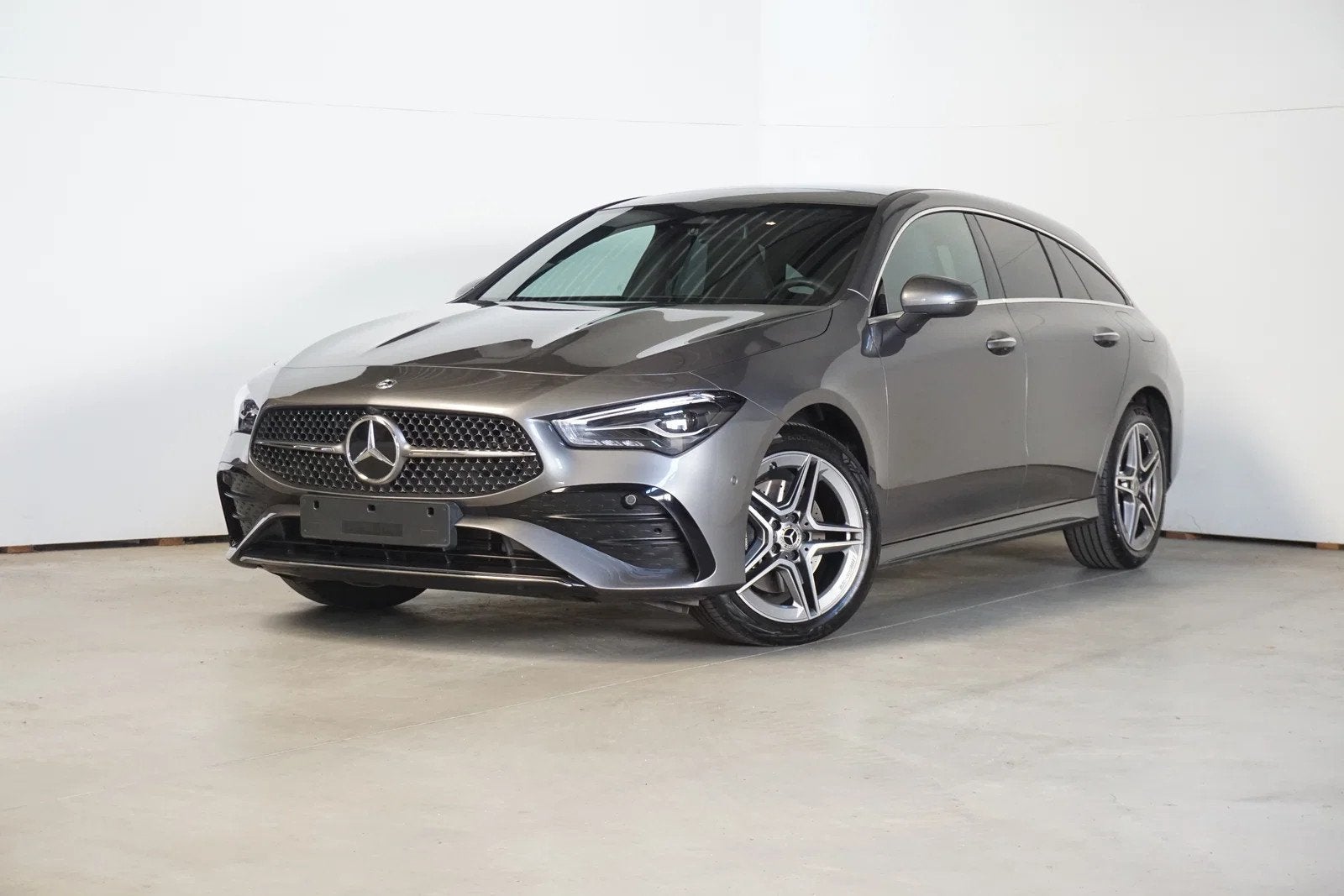 Mercedes-Benz CLA-Klasse Shooting Break hybride - AMG - PANO, Auto's, Mercedes-Benz, Automaat, CLA, Gebruikt, Zwart