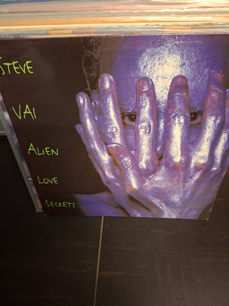 lp - steve vai - alien love secrets - bak 5, LP, Gebruikt, Hardrock, Ophalen of Verzenden