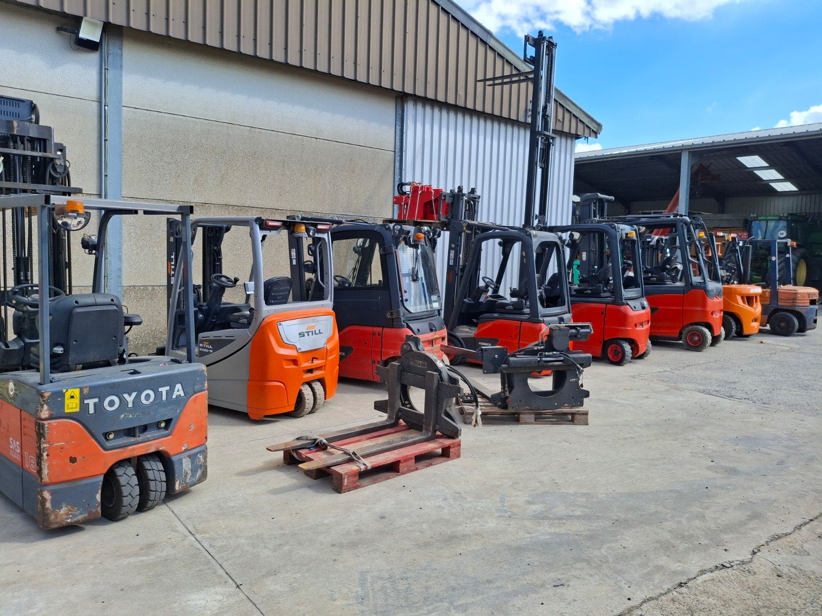 LINDE E25HL, LINDE E16-02, DOOSAN E25, STILL RX20-16,kaup, Enlèvement, Linde, Vergel105@hotmail.com