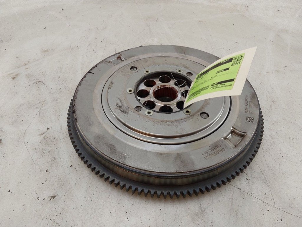 VOLANT MOTEUR BI-MASSE BMW X5 (G05) (|9454557|21209454557|), Autos : Pièces & Accessoires, Dhr. J. Ham, Administratie@autoham.nl