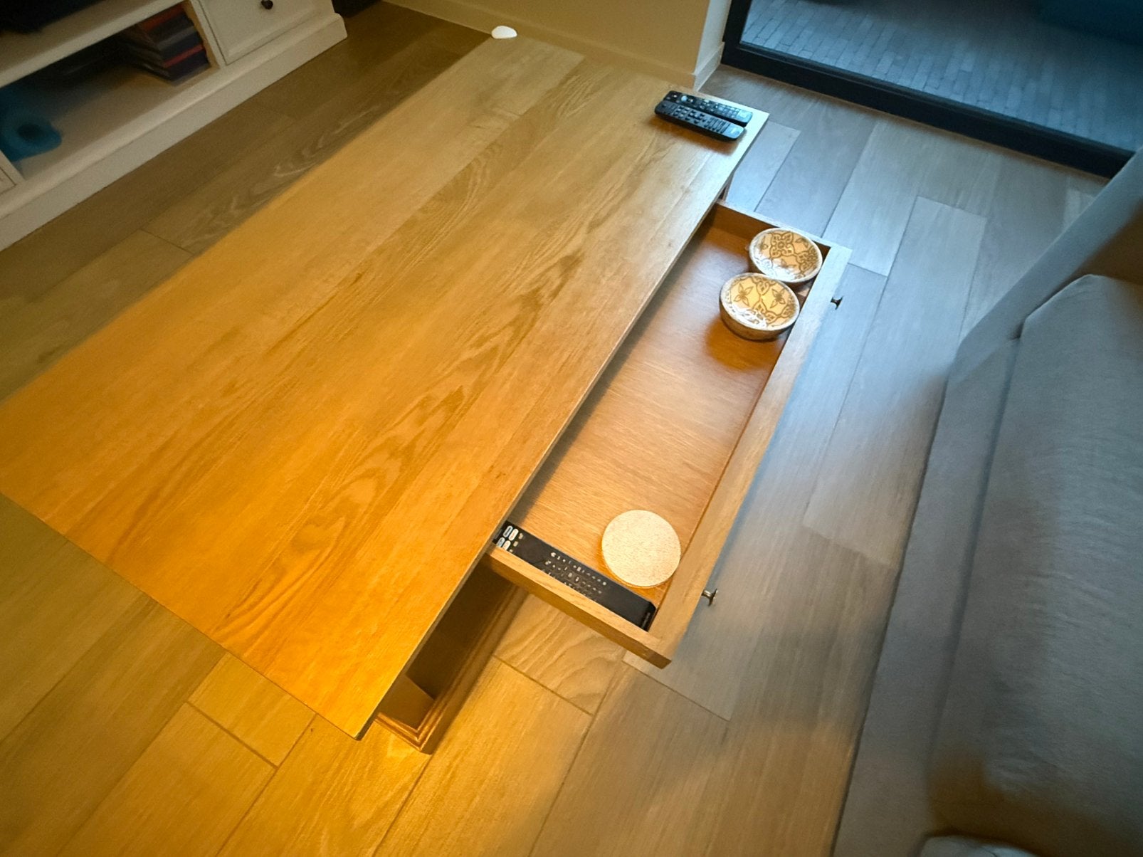 Eiken salontafel, Ophalen, Zo goed als nieuw