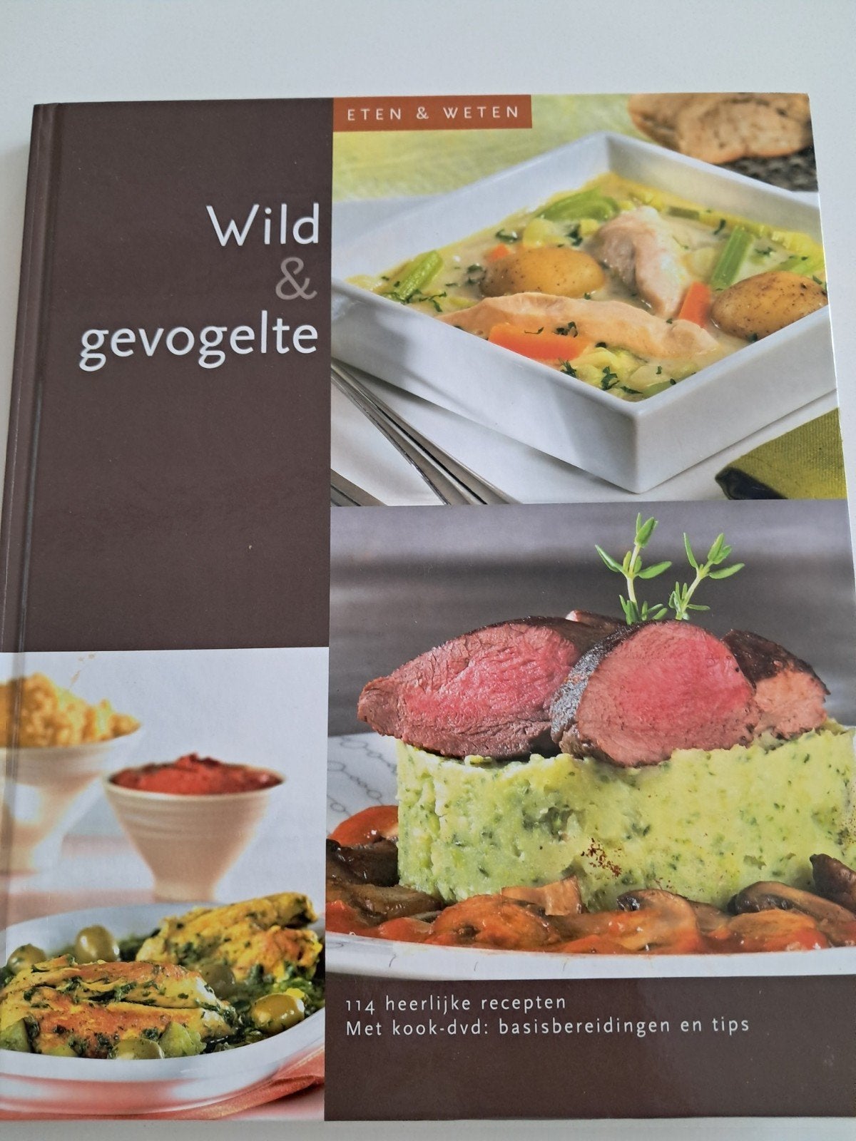 lot van 24 kookboeken UNIEK KOOPJE, Ophalen, Gelezen