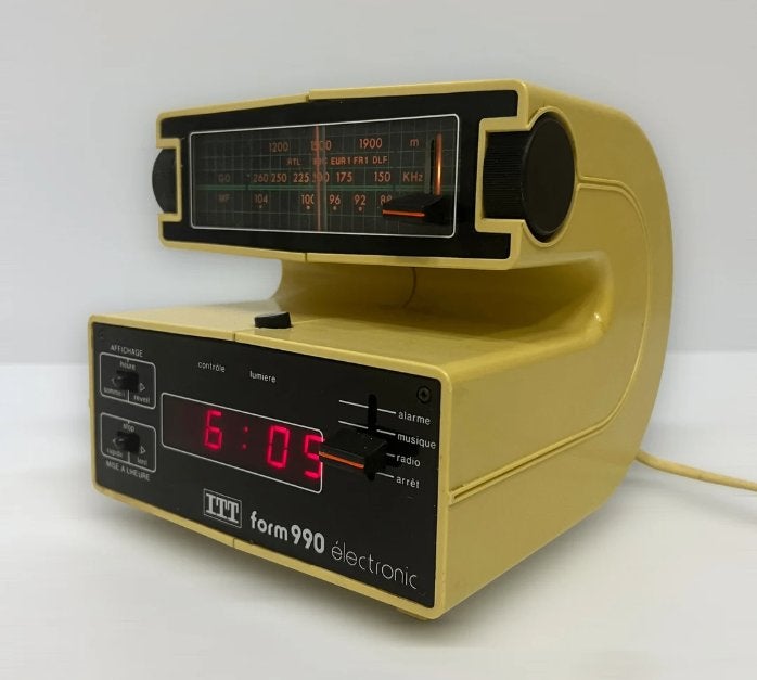 Vintage ITT Form 990 Alarm Clock - FM/AM Radio - Space Age, Enlèvement ou Envoi