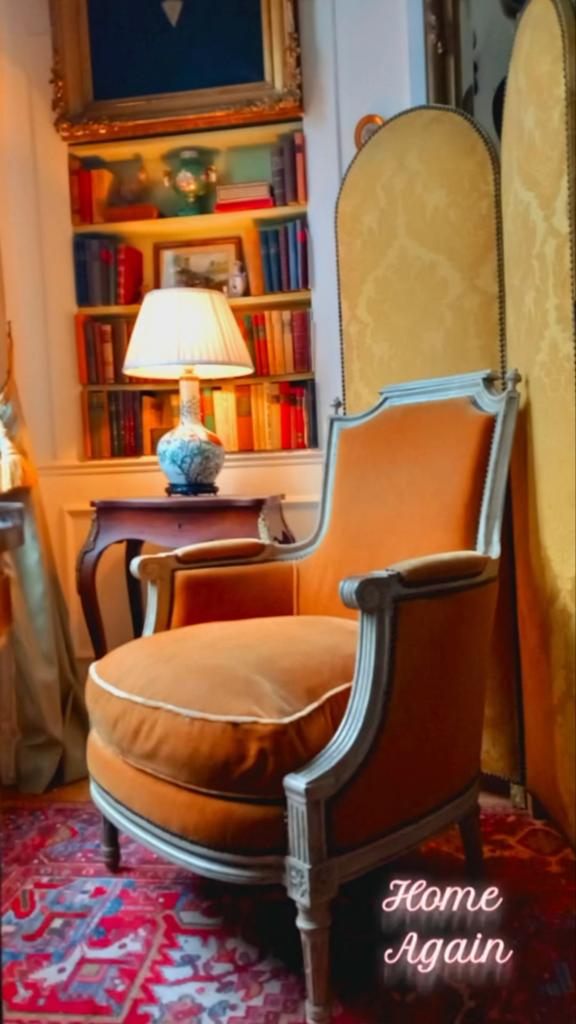 fauteuil Louis XVI fauteuil bergère, Enlèvement