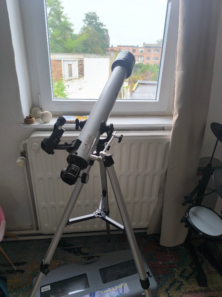Télescope, Comme neuf, Enlèvement, Moins de 80 mm, Avec trépied