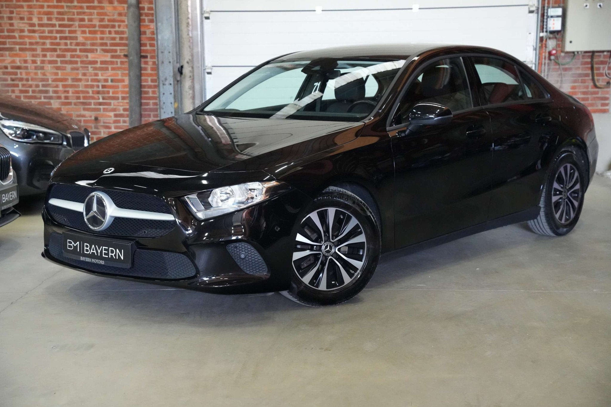 Mercedes-Benz A 180 Benzine Garantie Automaat Sedan EURO 6d, Autos, Mercedes-Benz, Achat, Euro 6, Entreprise, Carnet d'entretien