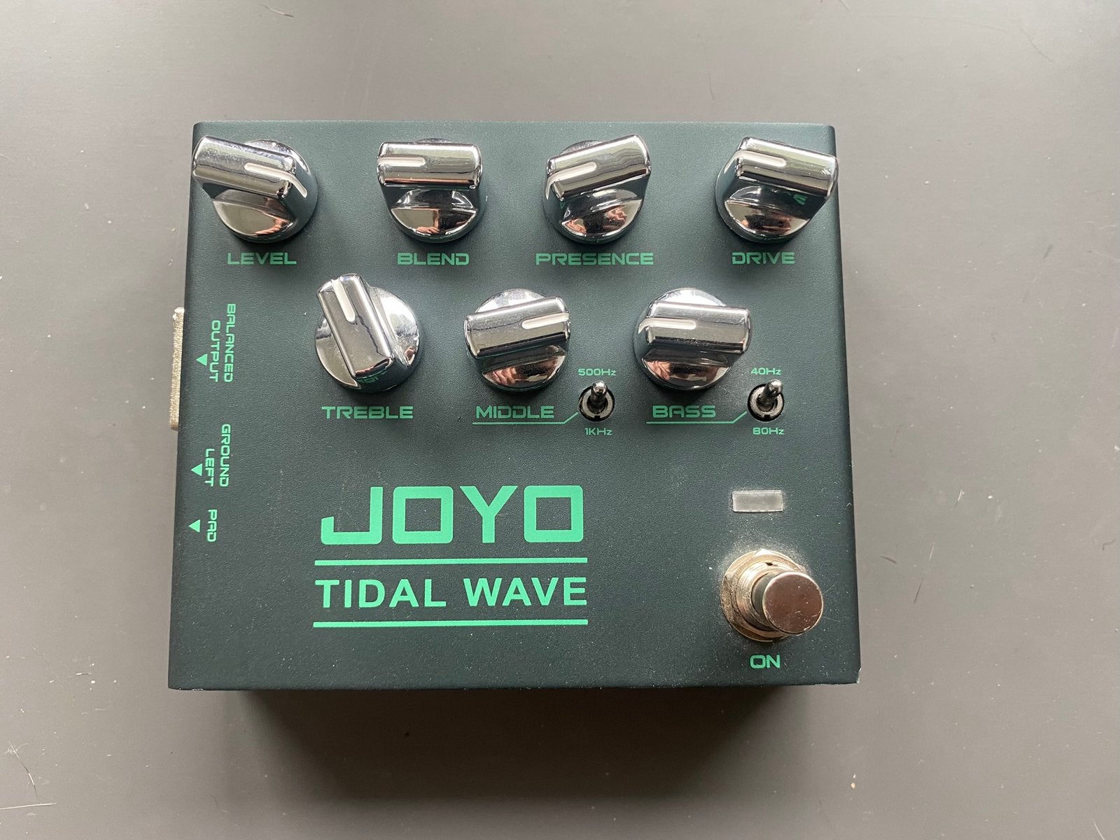 Joyo Tidal wave, Muziek en Instrumenten, Ophalen of Verzenden, Zo goed als nieuw