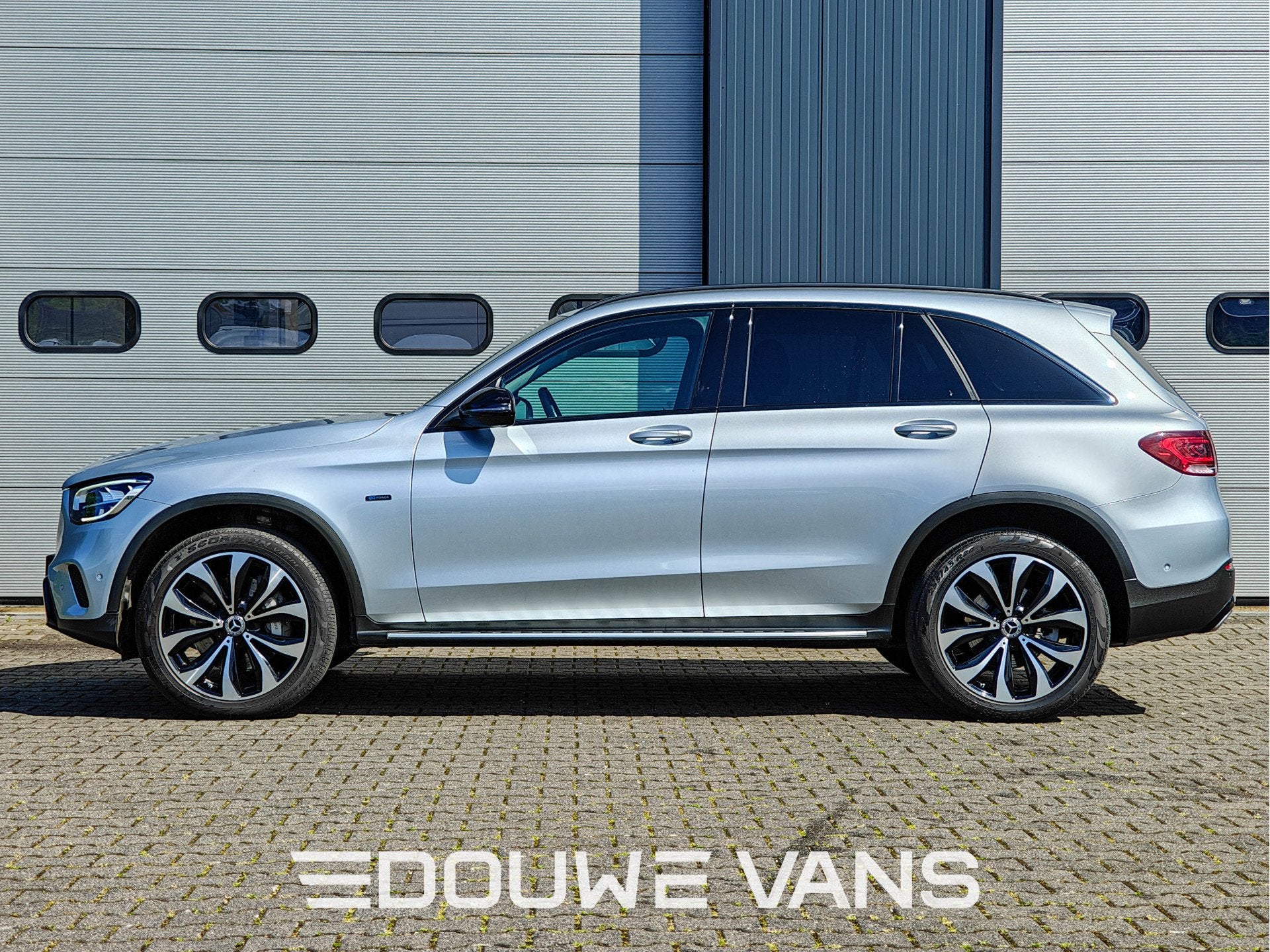 Mercedes-Benz GLC 300e 4Matic Airco Ambiente Night Pakket Tr, Auto's, Mercedes-Benz, Automaat, Stof, Gebruikt, Zwart