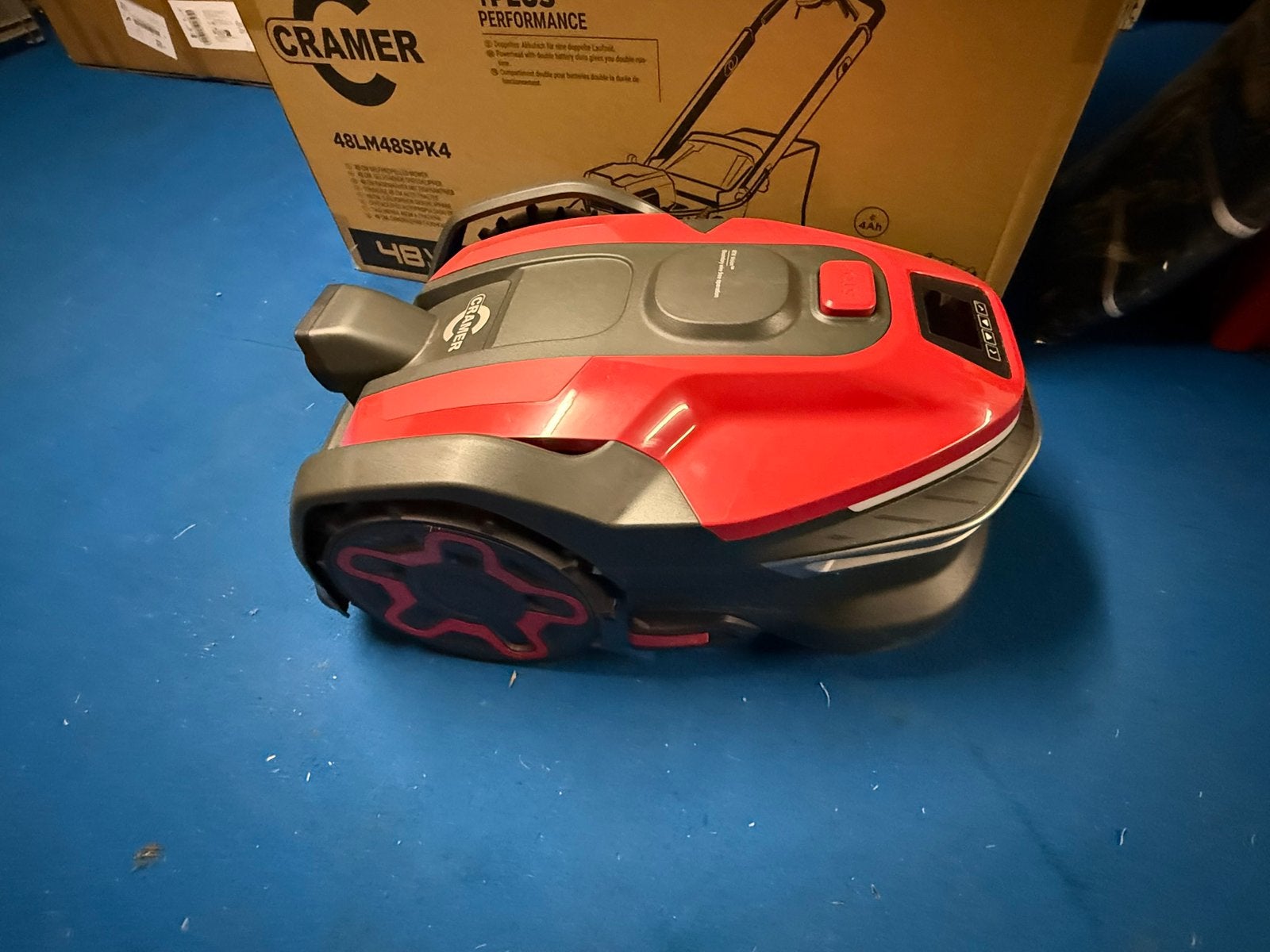 Cramer AIC1000-2 robotmaaier demo model, Enlèvement, Comme neuf