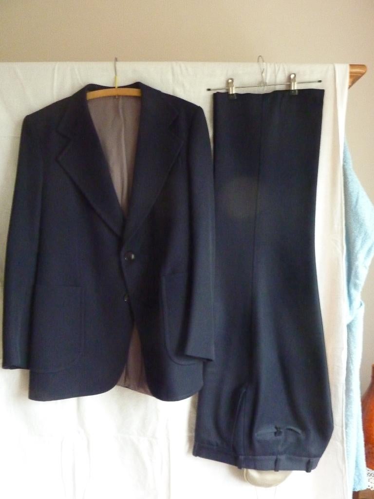 donkerblauw herenkostuum, Ophalen, Zo goed als nieuw, Maat 56/58 (XL), Blauw