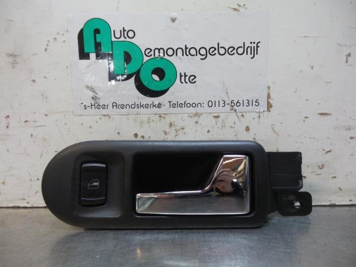 Poignée portière 4portes avant droite d'un Volkswagen Golf, Volkswagen, -, 3 mois de garantie, Utilisé