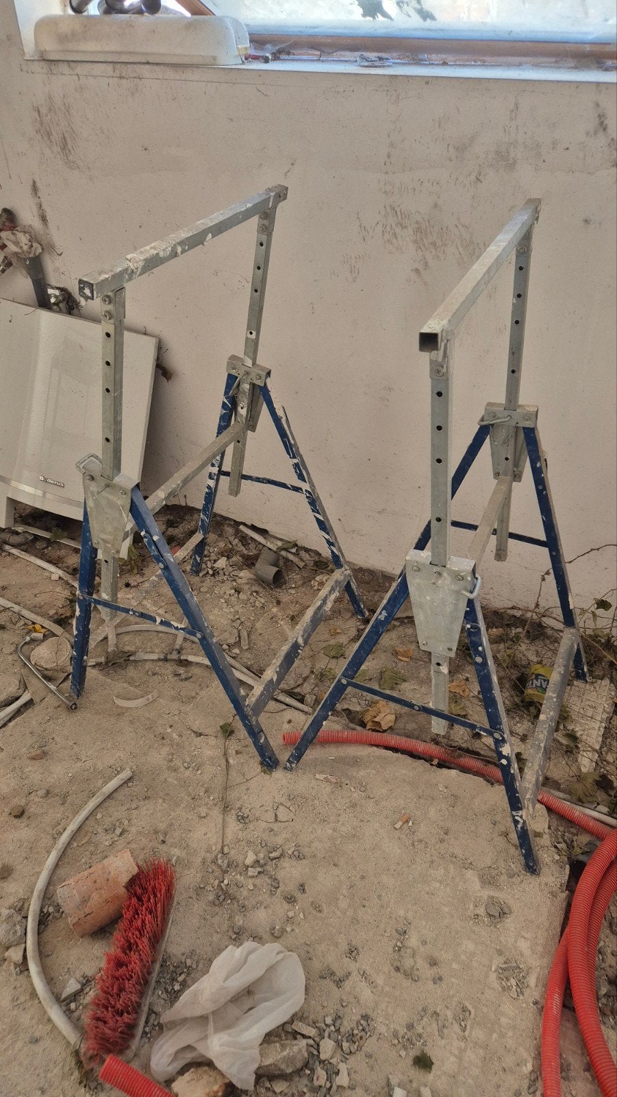 deux tréteaux