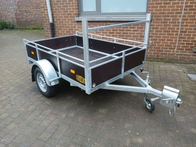 Bak aanhangwagens, nieuw, ongeremd en geremd, te 9300 Aalst, Ophalen